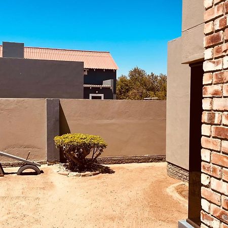 Otis Self Catering Apartment Walvis Bay Exterior foto
