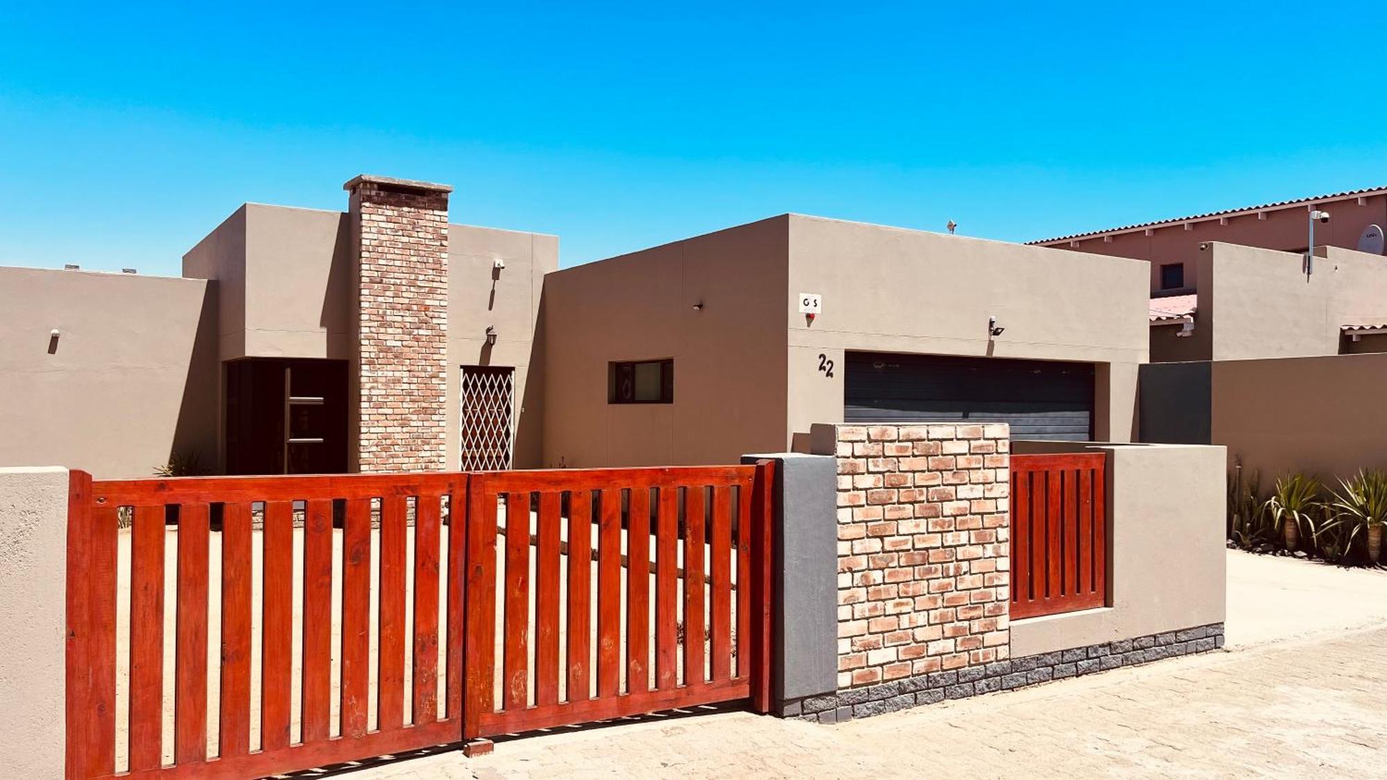 Otis Self Catering Apartment Walvis Bay Exterior foto